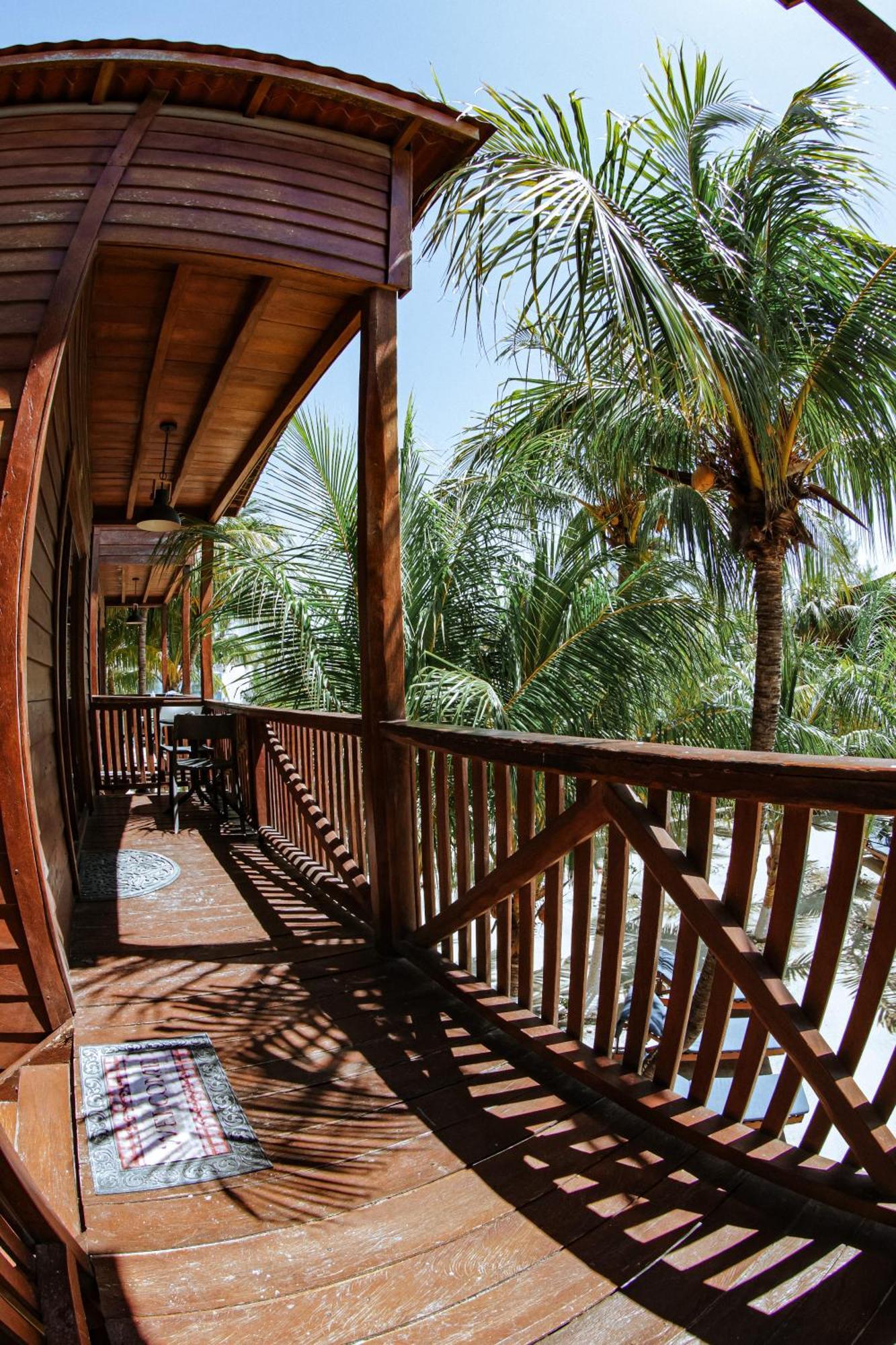 Coconut By Ool 3*
